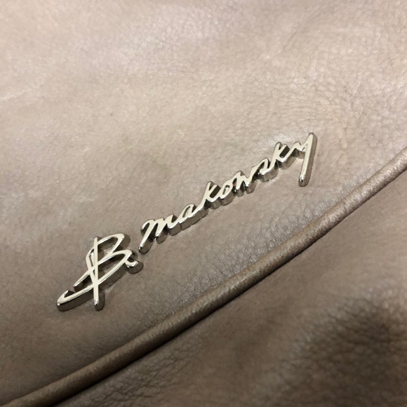 B Makowsky Leatger Tote Purse - Picture 7 of 7